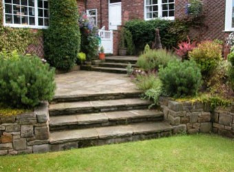 raised-flower-beds-and-steps